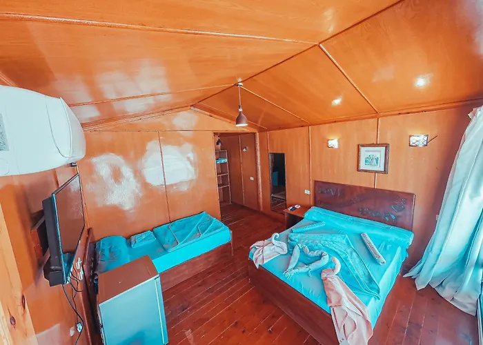 Crazy Horse Camp * Nuweiba`