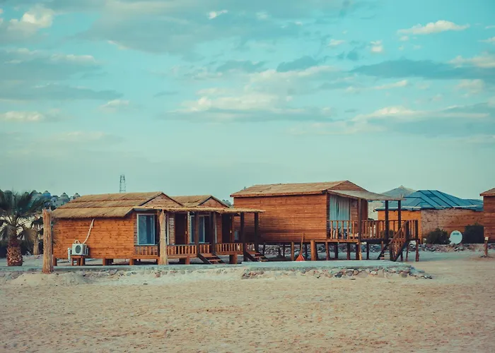 Crazy Horse Camp *