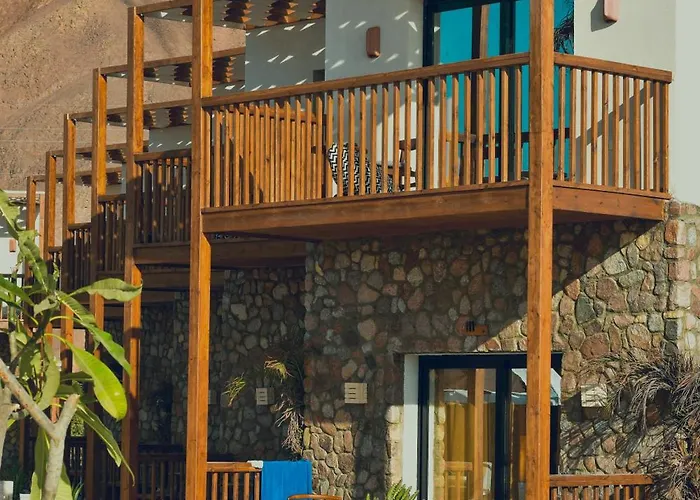 Crazy Horse Camp Kemping Nuweiba`